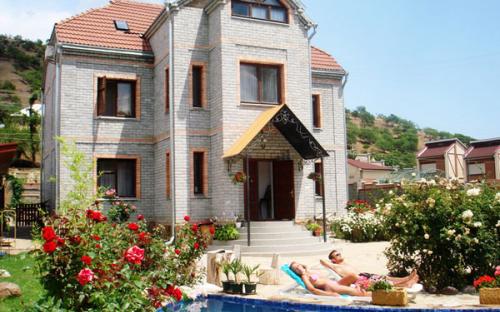 Частный мини-отель "Antik-Hotel" Солнечногорское