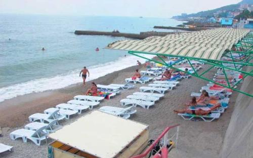 Вилла "Арнис" Алушта