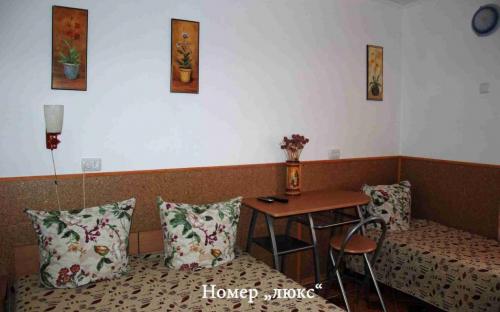 Номер люкс, Гостевой дом "Домик у моря" Саки