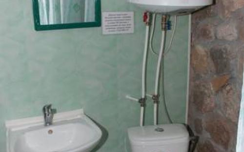 Бунгало с видом на бухту, Гостевой дом "Ясеневая роща" Балаклава