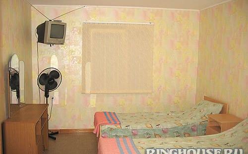 Номер 1086 трехместный номер Стандарт, Гостевой дом "На Кольцевой" Лазаревское