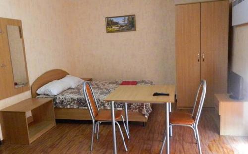 Однокомнатный люкс 4х местный с балконом, Гостевой дом "Ковчег" Джемете