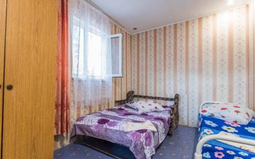 Трехместный номер с кондиционером, Гостевой дом "Маргарита" Анапа
