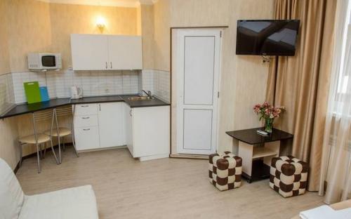 Студия с балконом, Апарт-отель "Marina" Адлер