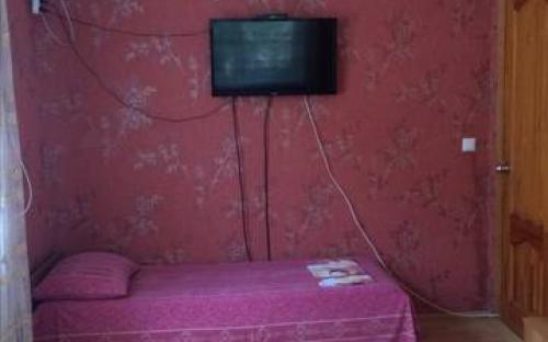 Трехместный эконом, Гостевой дом "Надежда" Анапа