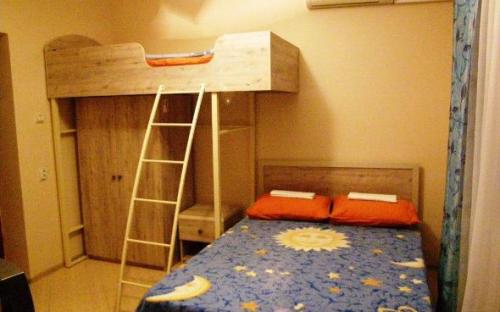 Однокомнатные номера с удобствами 2-3-4 местные, Гостевой дом "Олимпия" Благовещенская