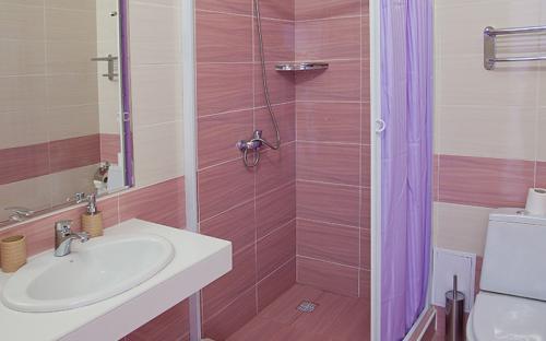 Комфорт, Hotel "Venera Resort" Витязево